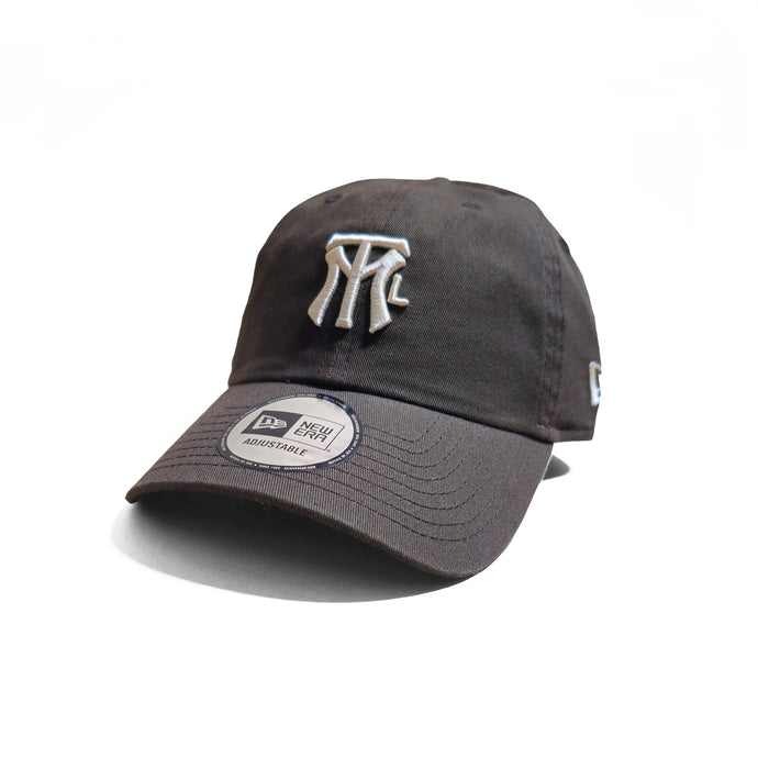 MTL x NEW ERA 9TWENTY - Brun/Brown